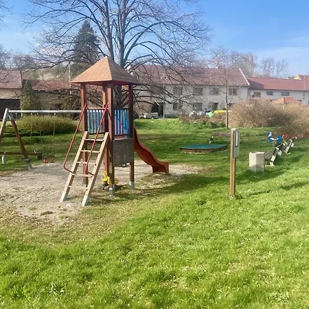 Retro Pro Denni Pohodu A Vecerni Klid *